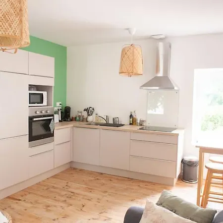 Paisible Et Lumineux Apartamento